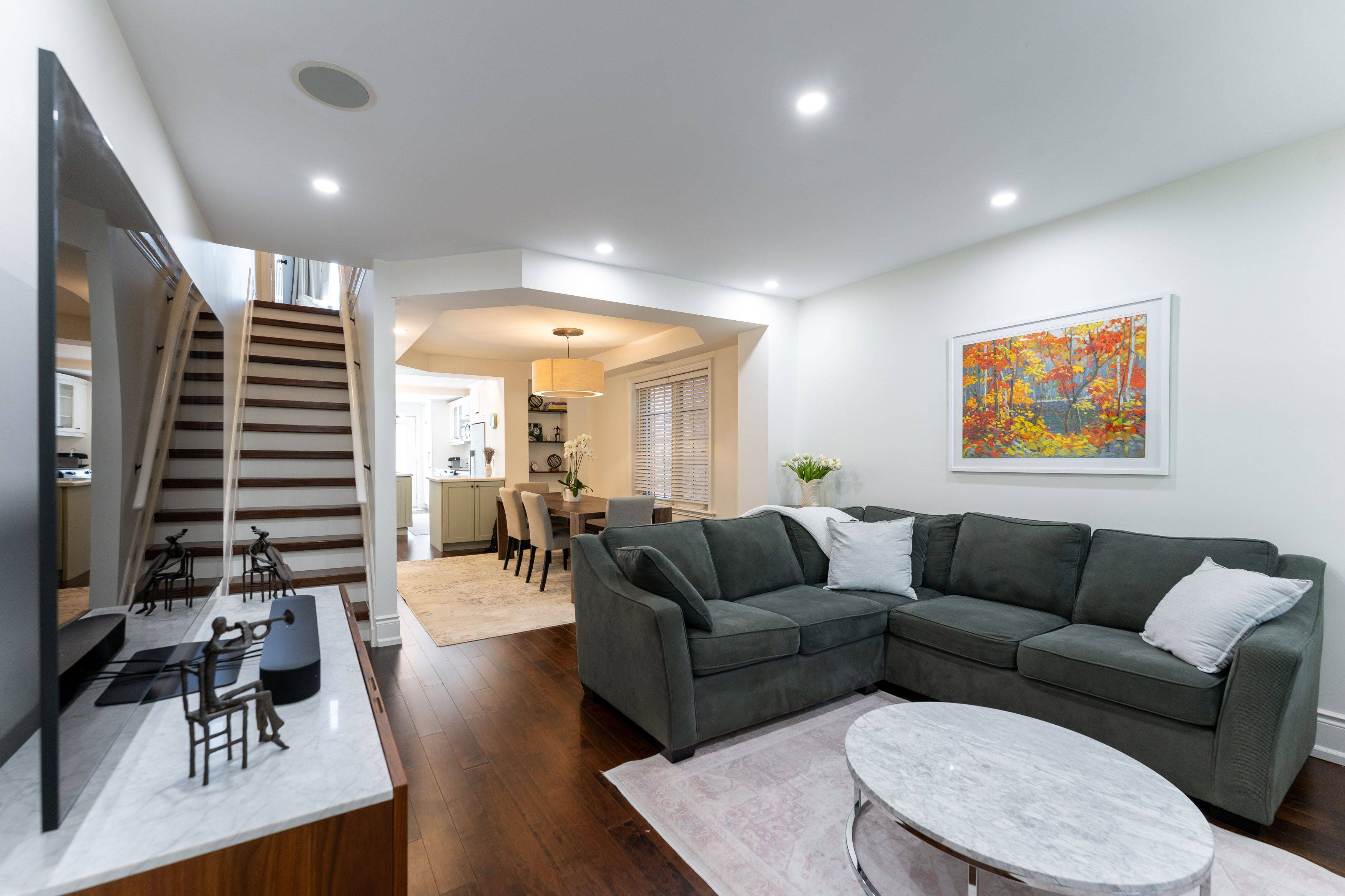 Toronto W02, ON M6S 3H2,615A Durie ST