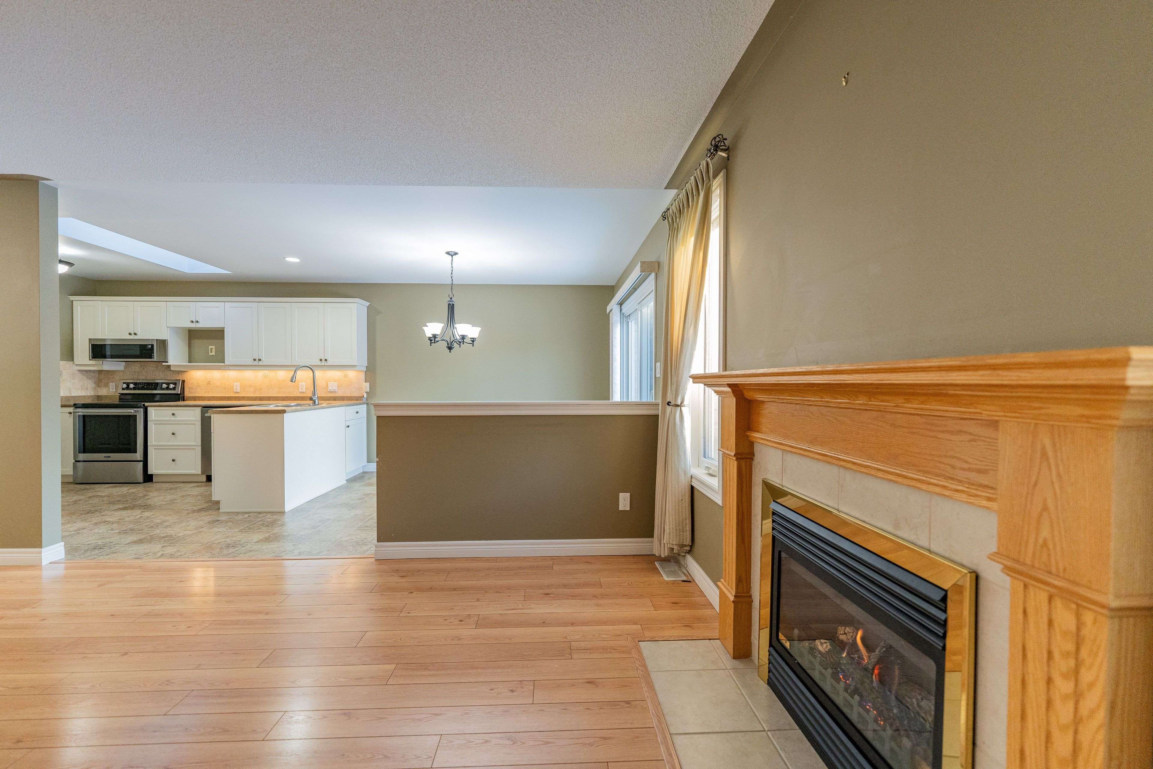 Tillsonburg, ON N4G 5X1,135 Weston DR