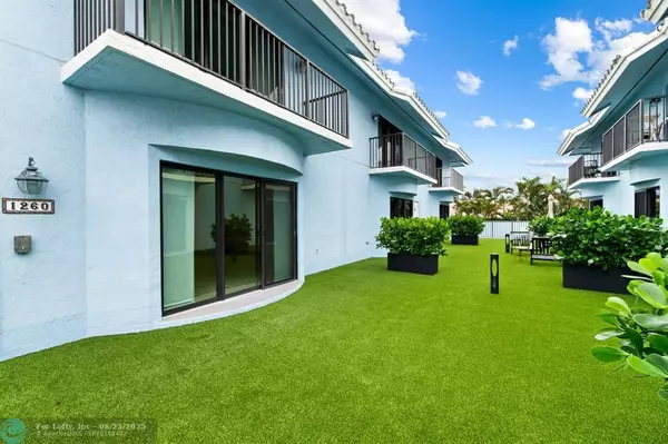 1260 N Riverside Dr #1260, Pompano Beach, FL 33062