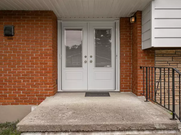 Gravenhurst, ON P1P 1M2,600 DAVID ST