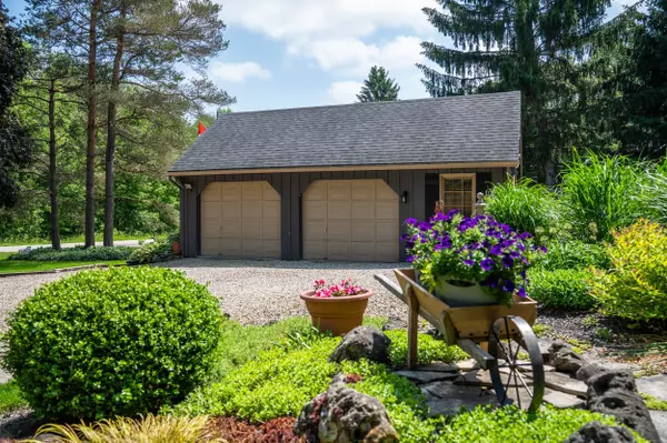 Georgian Bluffs, ON N4K 5M8,2268 8th AVE W