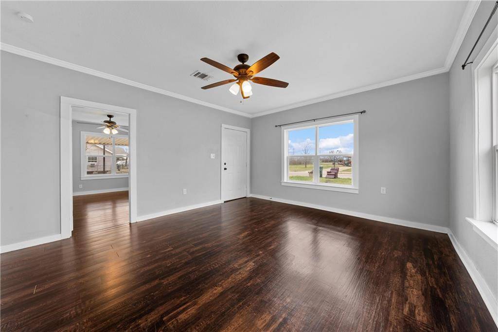 Mcgregor, TX 76657,608 Hayes Street
