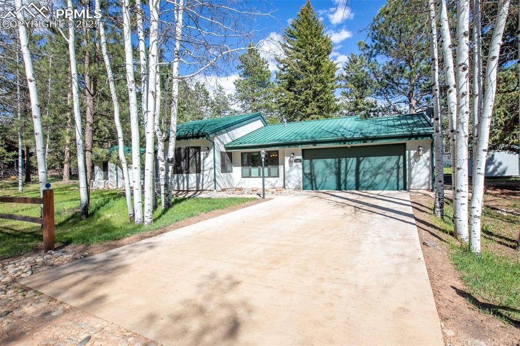 1509 Sunshine CIR, Woodland Park, CO 80863