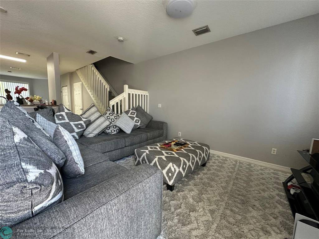 Riviera Beach, FL 33404,1920 Hibiscus Ln