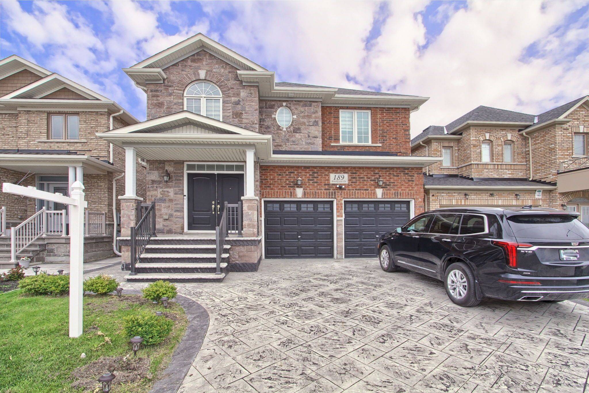 189 Brookview DR, Bradford West Gwillimbury, ON L3Z 0R9