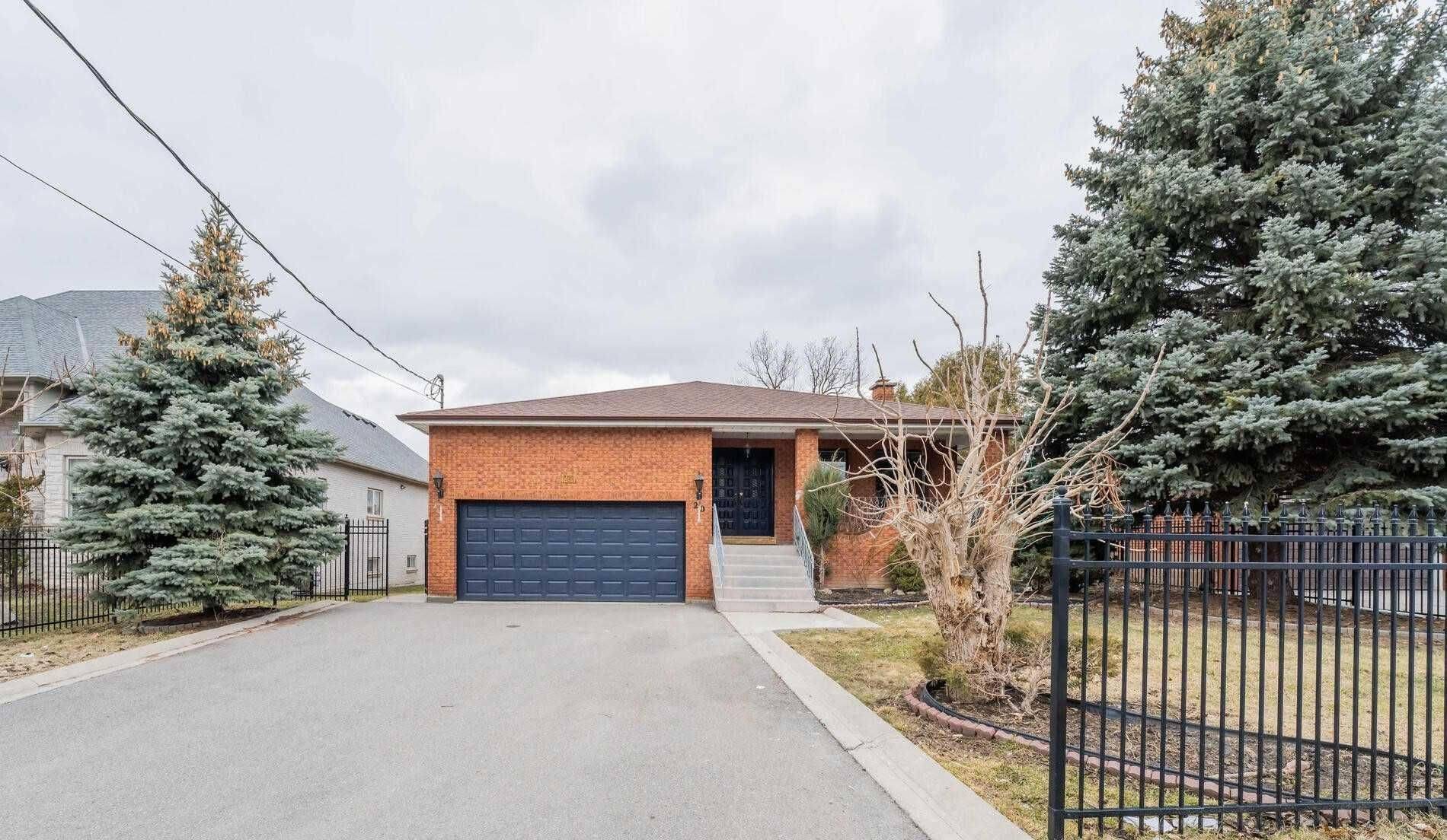 20 Garden AVE, Richmond Hill, ON L4C 6L9