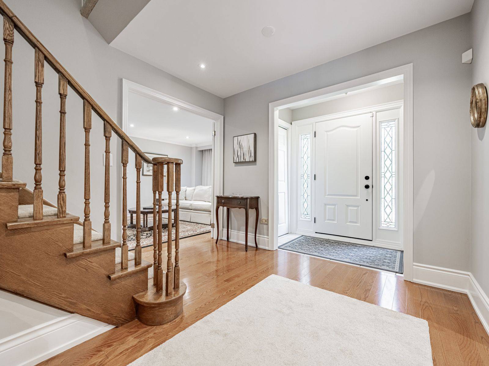 Mississauga, ON L5H 3Z3,2093 Shawanaga TRL