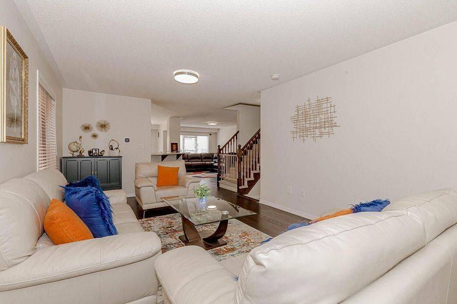 Brampton, ON L7A 0S1,81 Bleasdale AVE