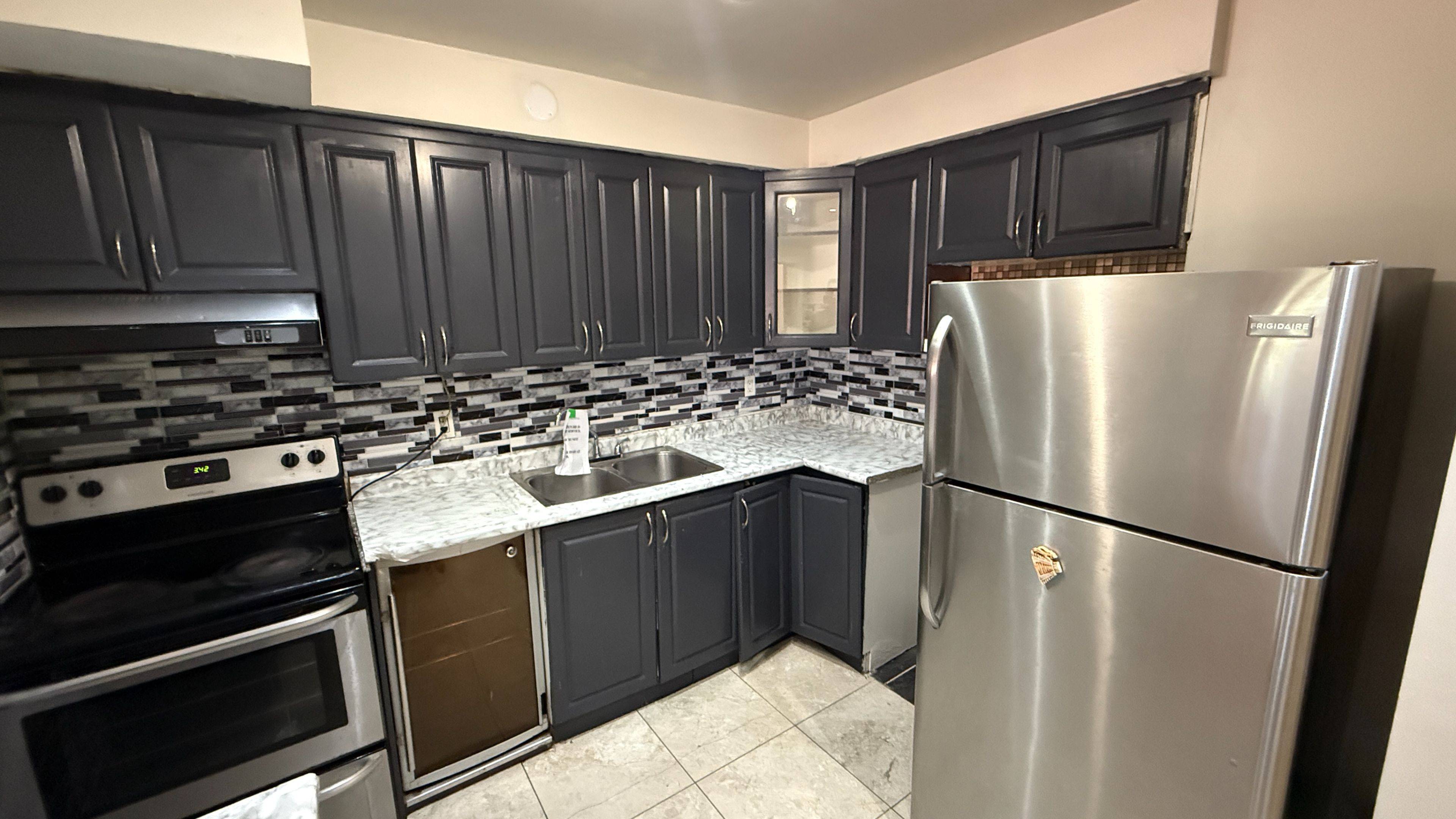 Mississauga, ON L4T 1Y5,3600 Morning Star DR #10