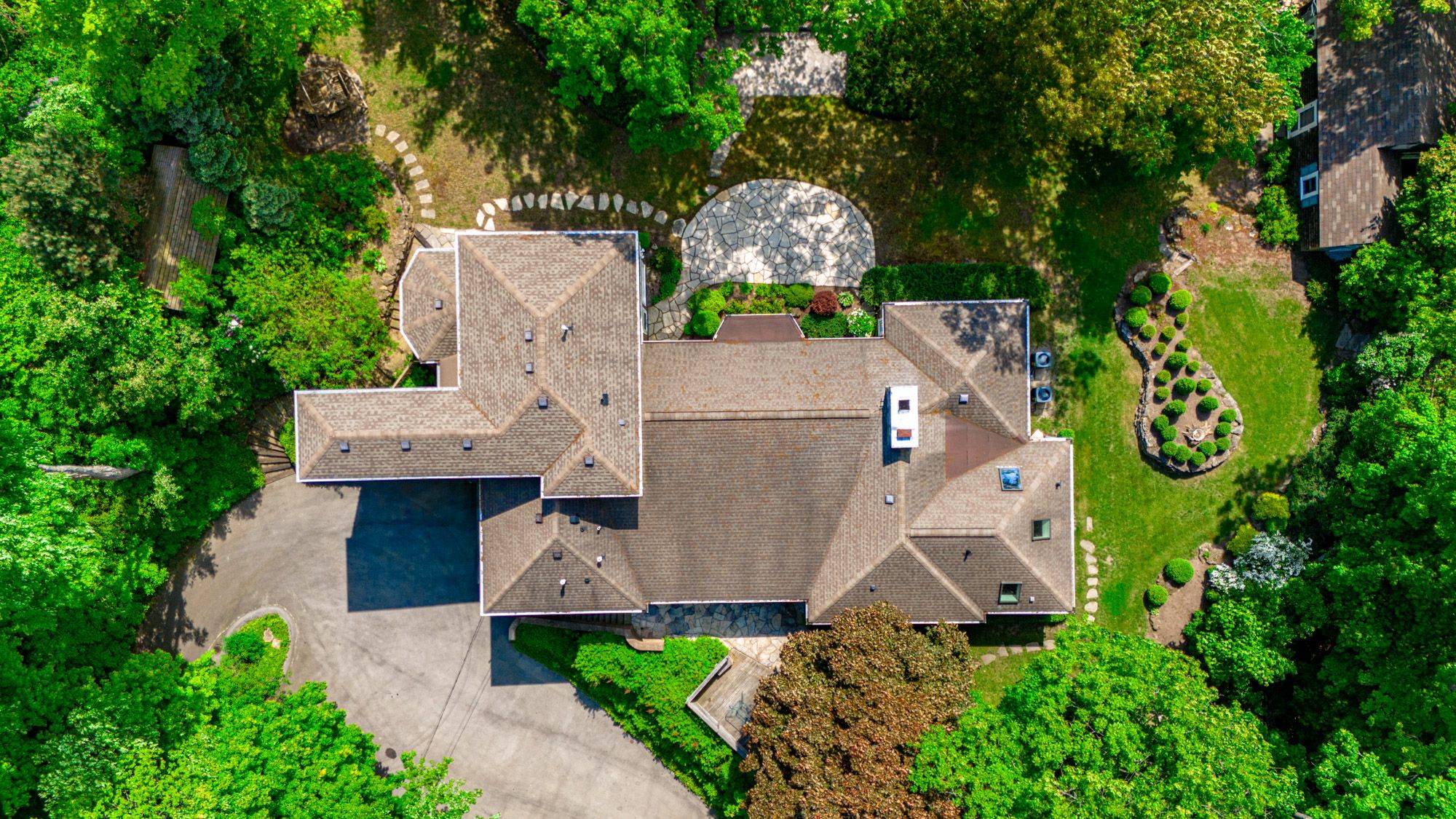 Fort Erie, ON L0S 1N0,5189 ABINO HILLS RD