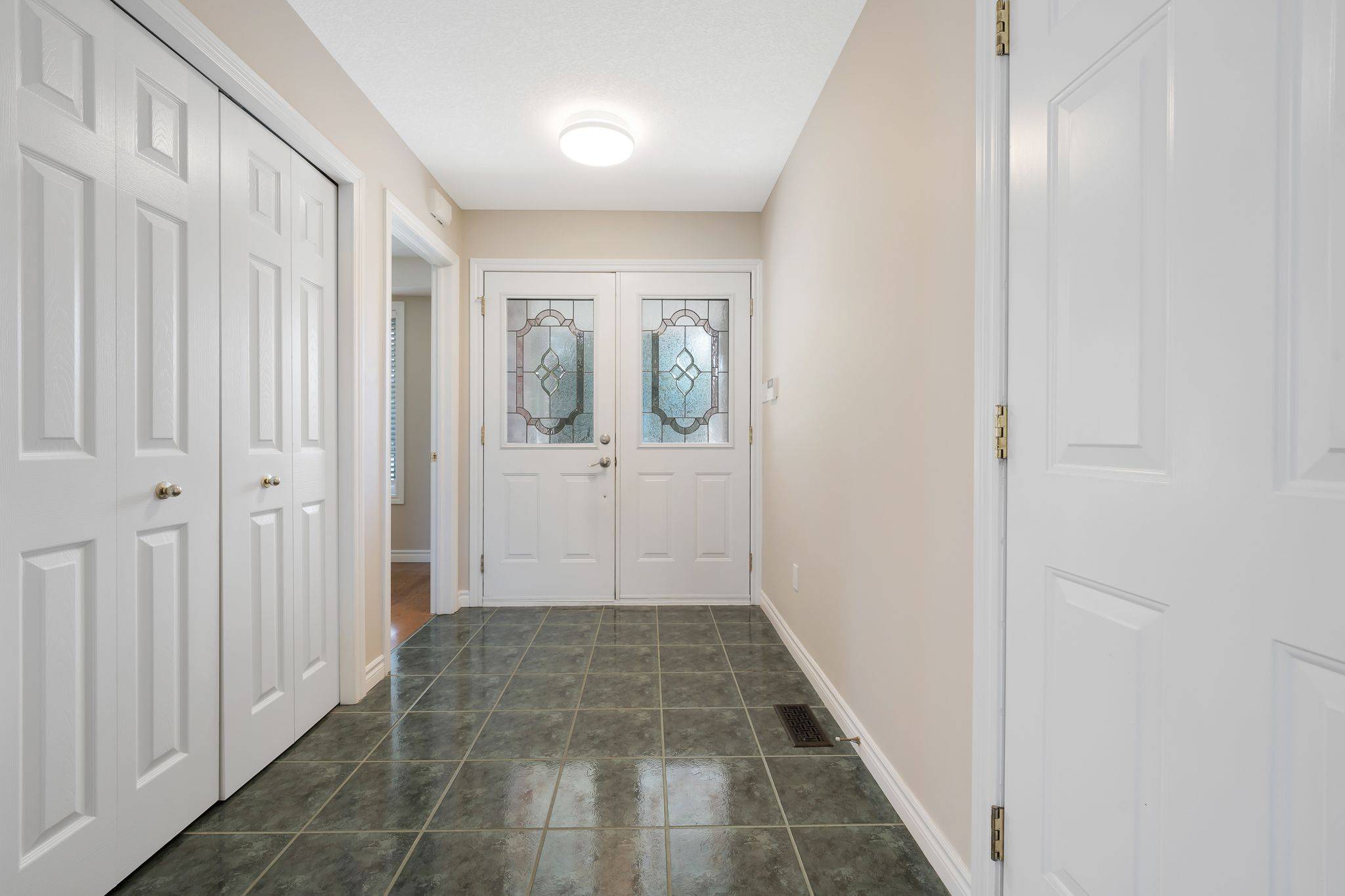 Wellesley, ON N0B 2T0,3 Firella PL