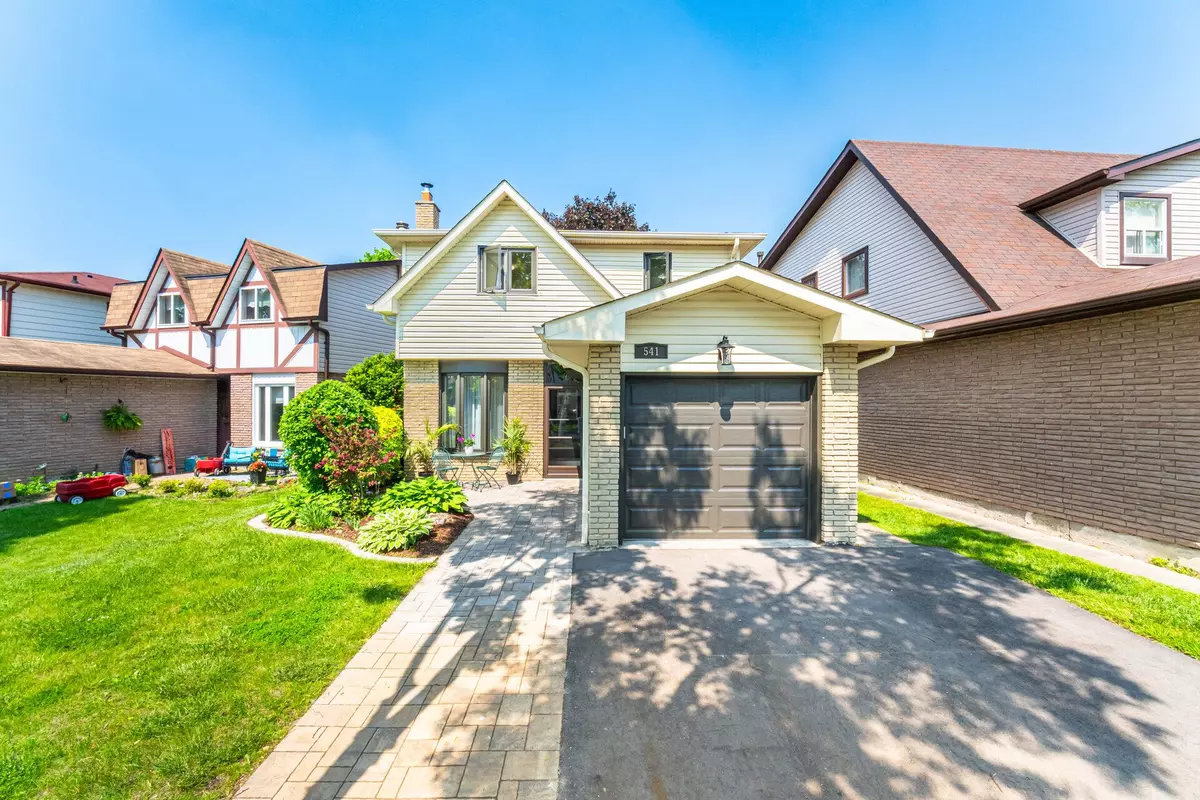 Pickering, ON L1W 2Z9,541 Creekview CIR