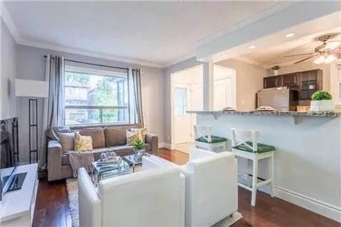 Toronto E03, ON M4C 2R8,190 Holborne AVE #Main
