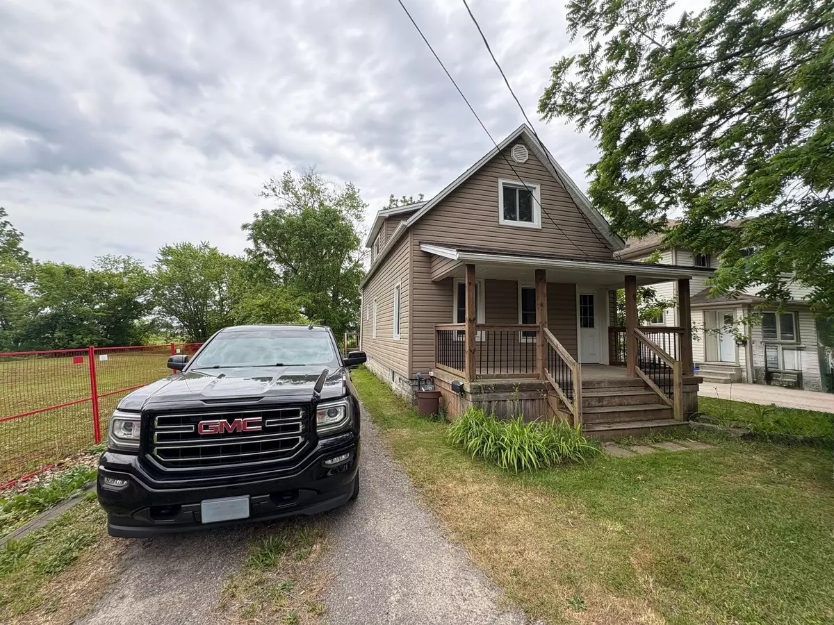 Pelham, ON L0S 1E0,1413 Station ST