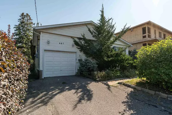 Woodroffe, ON K2B 5L2,467 Edgeworth AVE