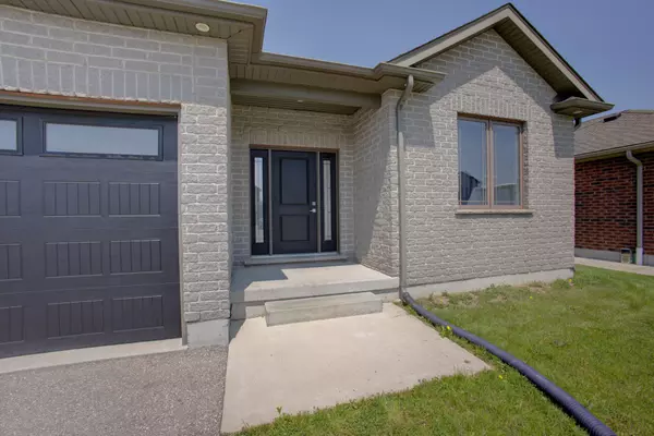 North Perth, ON N4W 0E4,745 Krotz ST E