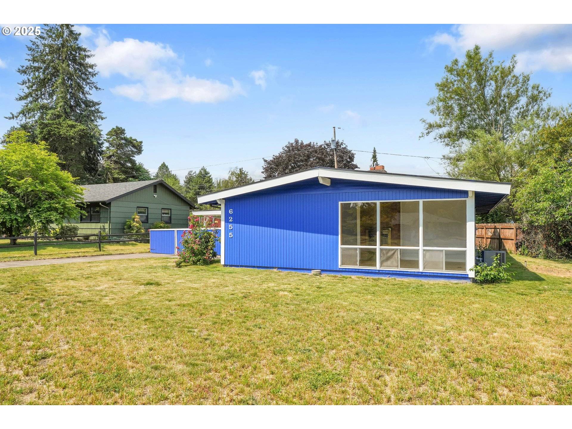 Beaverton, OR 97008,6255 SW MAD HATTER LN