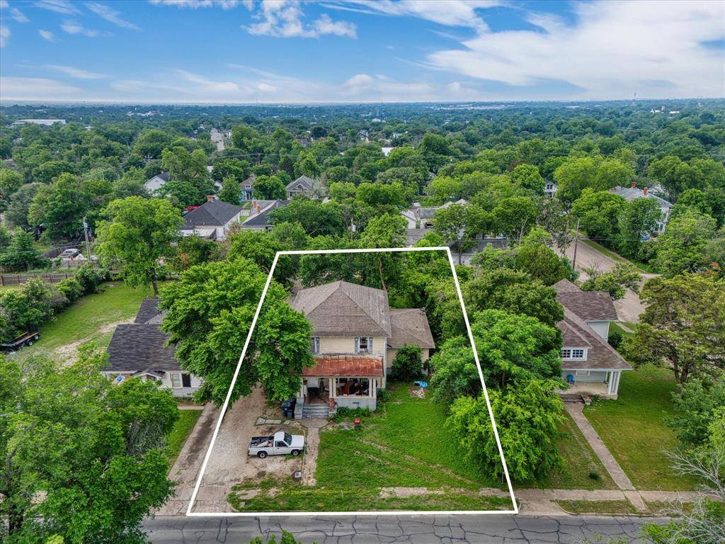 Waco, TX 76707,2220 Bosque Boulevard