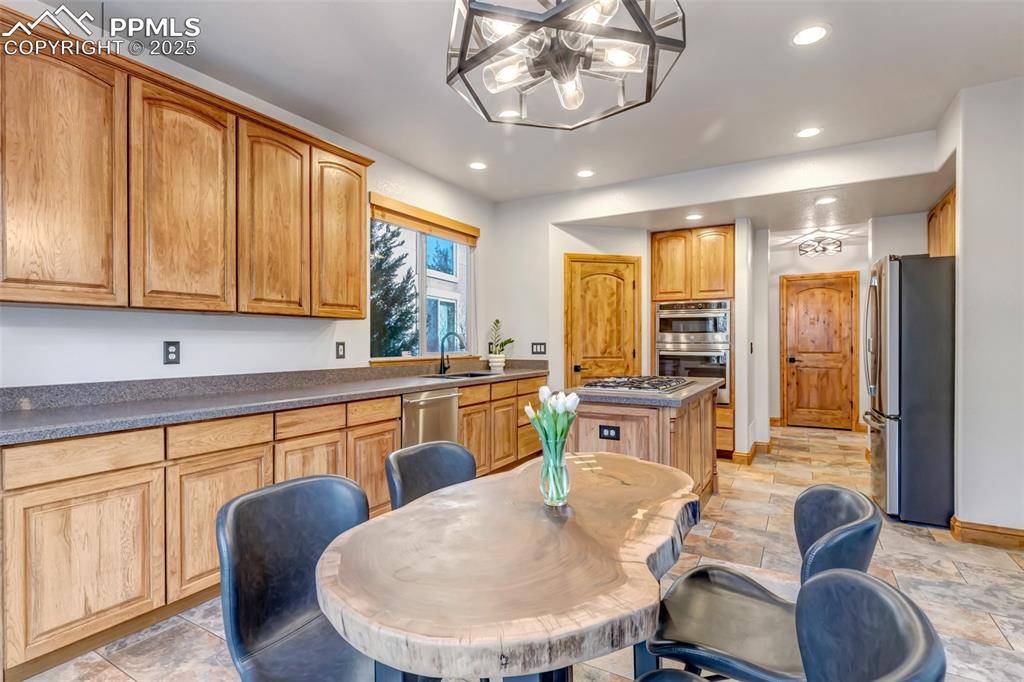 Colorado Springs, CO 80921,13773 Lazy Creek RD