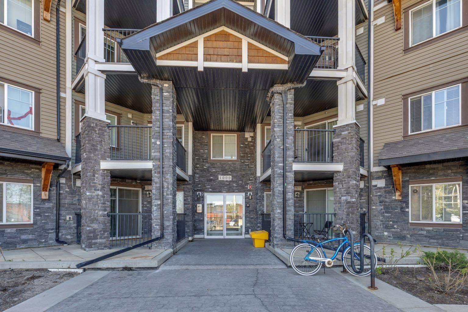 Calgary, AB T3K 0Y6,130 Panatella ST NW #1112