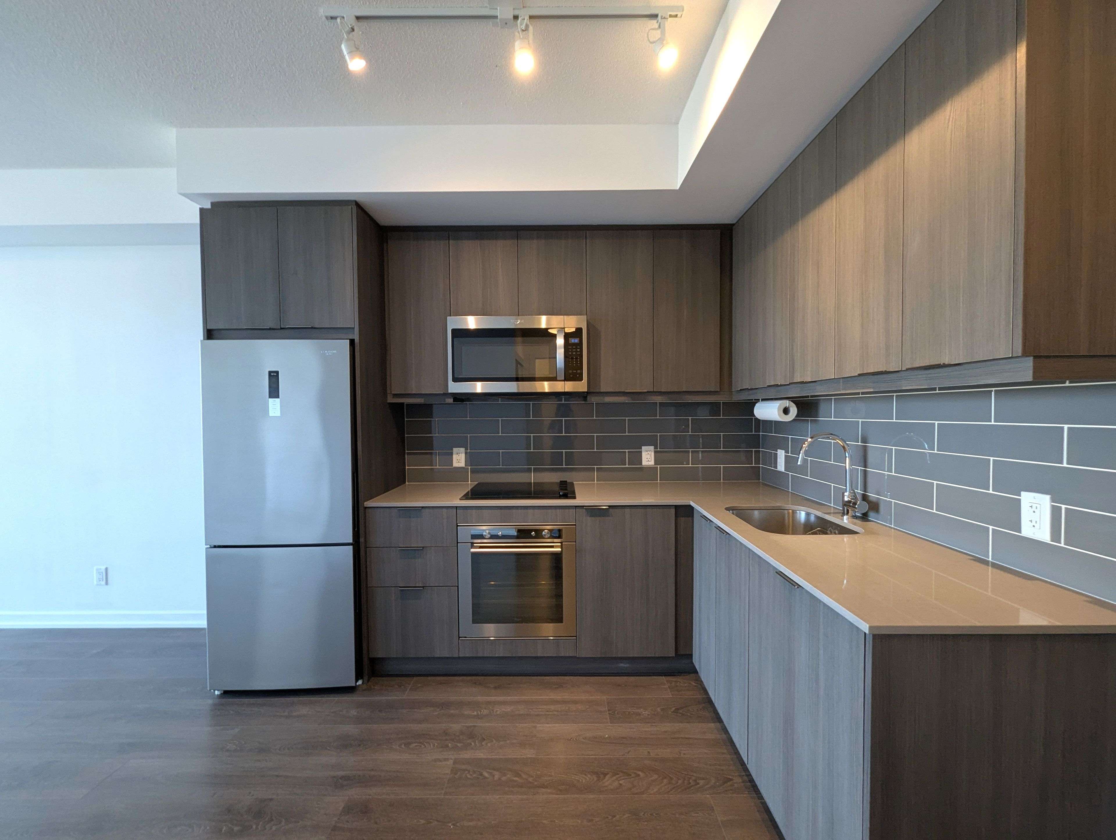 Toronto C15, ON M2J 0H4,38 Forest Manor RD #908