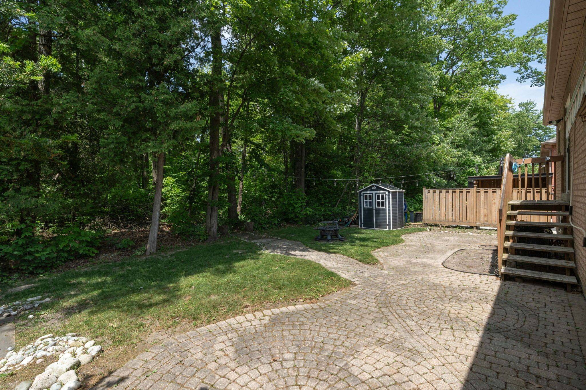 Wasaga Beach, ON L9Z 1L4,26 Brillinger DR
