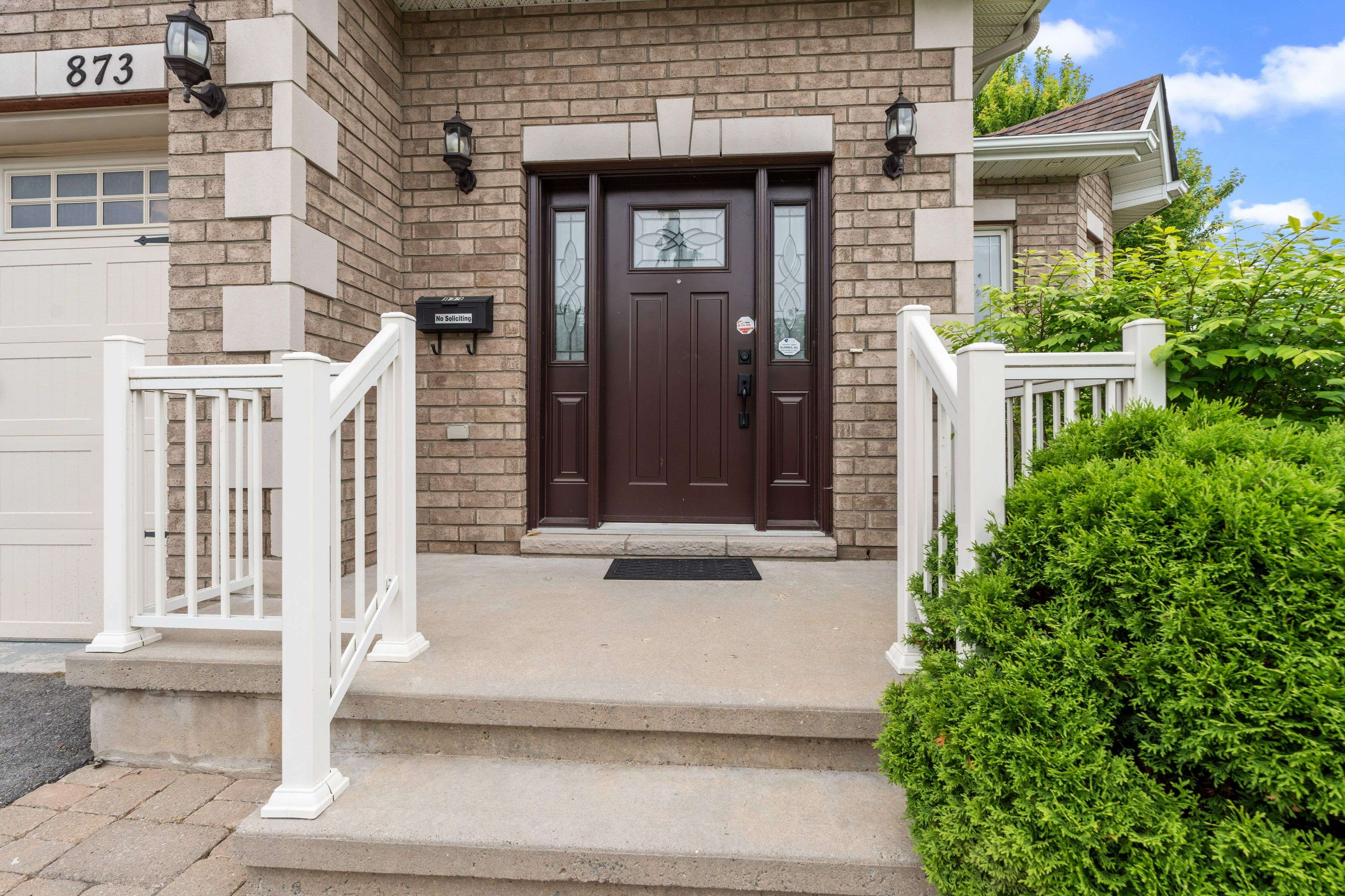 Kingston, ON K7K 0A5,873 Jasmine ST