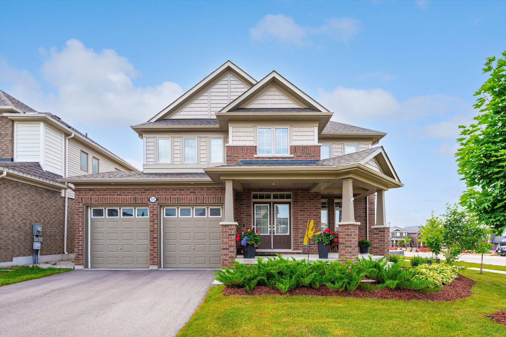 11 Harpin WAY E, Centre Wellington, ON N1M 0H2