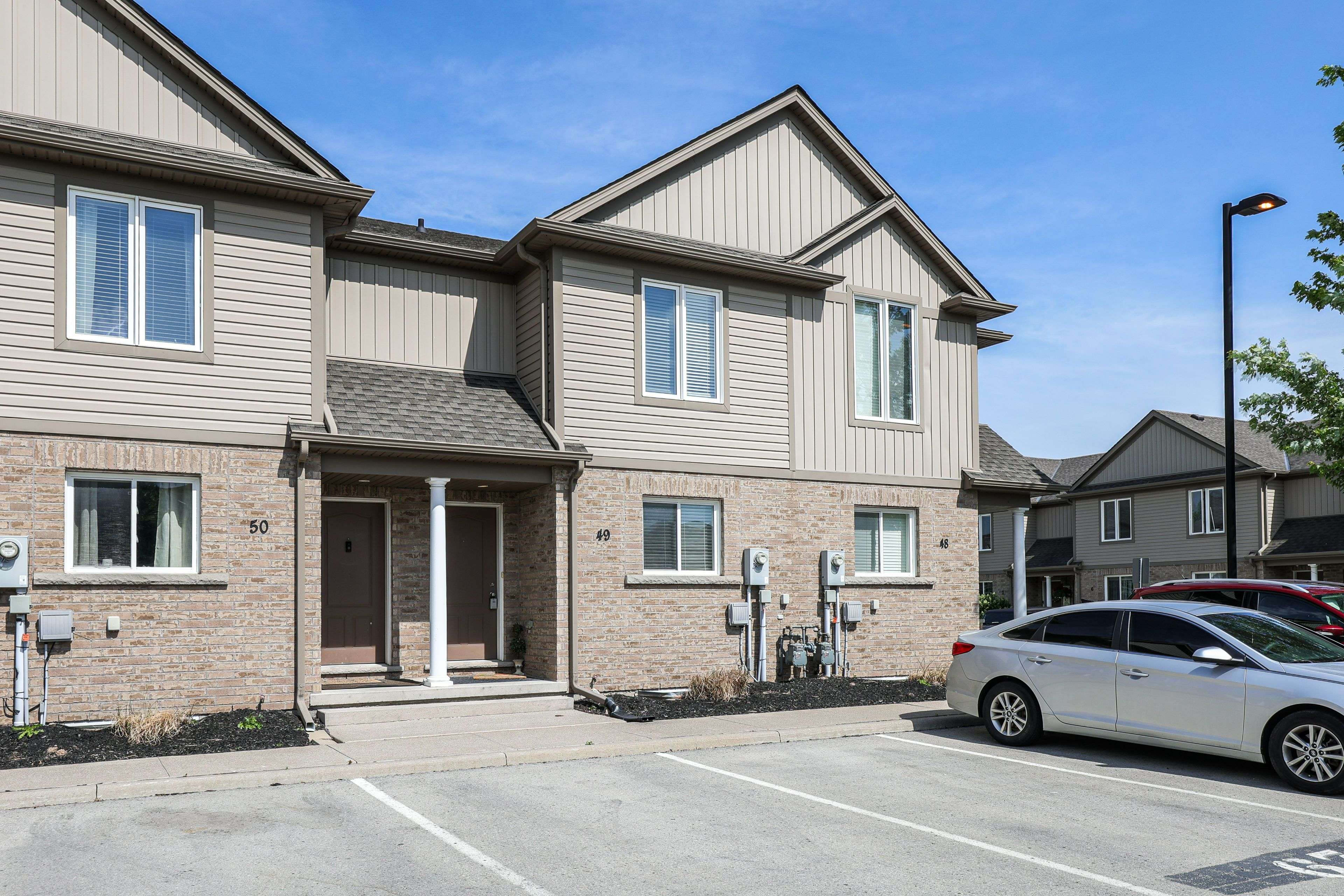 Niagara Falls, ON L2H 0M6,6118 Kelsey CRES #49