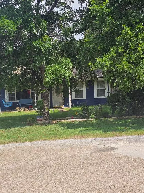 Clifton, TX 76634,158 County Road 1733