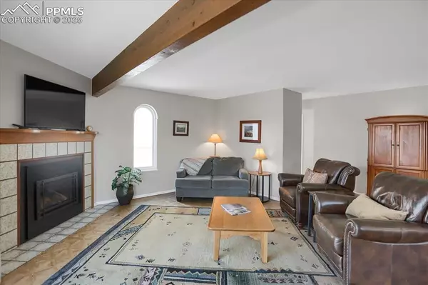 Colorado Springs, CO 80904,906 Fontmore RD #B