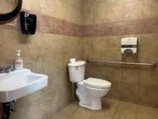 Medicine Hat, AB T1A2S4,223 6 AVE SE