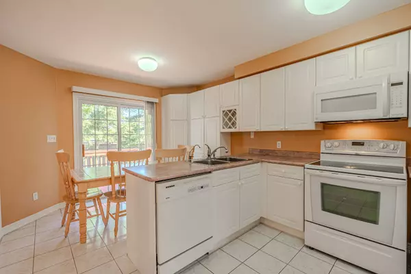 Barrie, ON L4N 8H1,312 Harvie RD