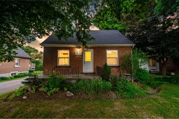 Hamilton, ON L0R 1W0,2812 Upper James ST