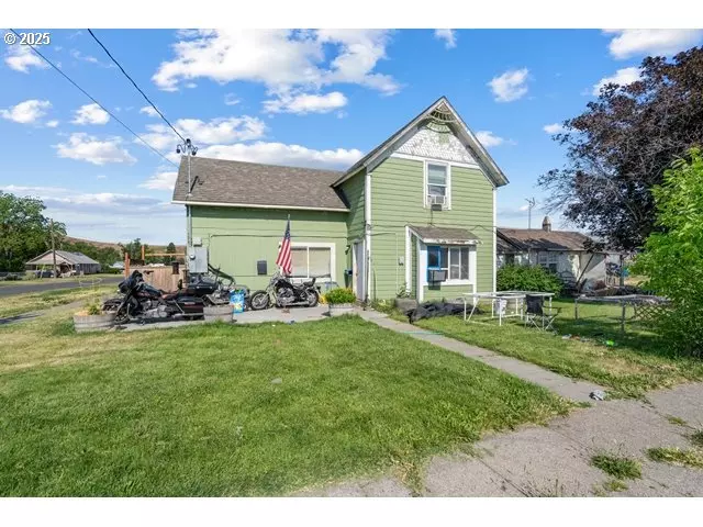 203 DEPOT ST, Milton Freewater, OR 97862
