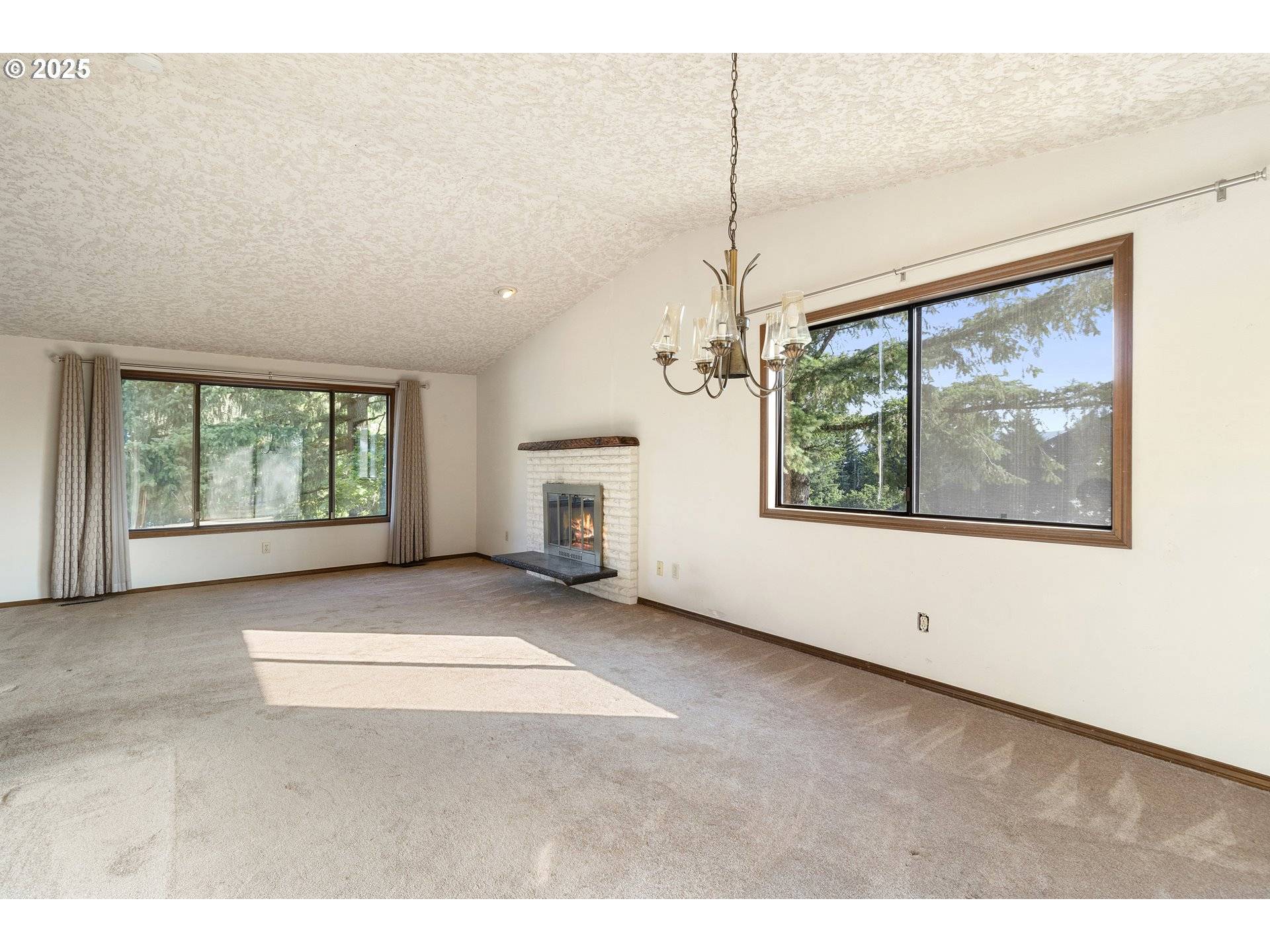 Camas, WA 98607,3162 NW KENT ST