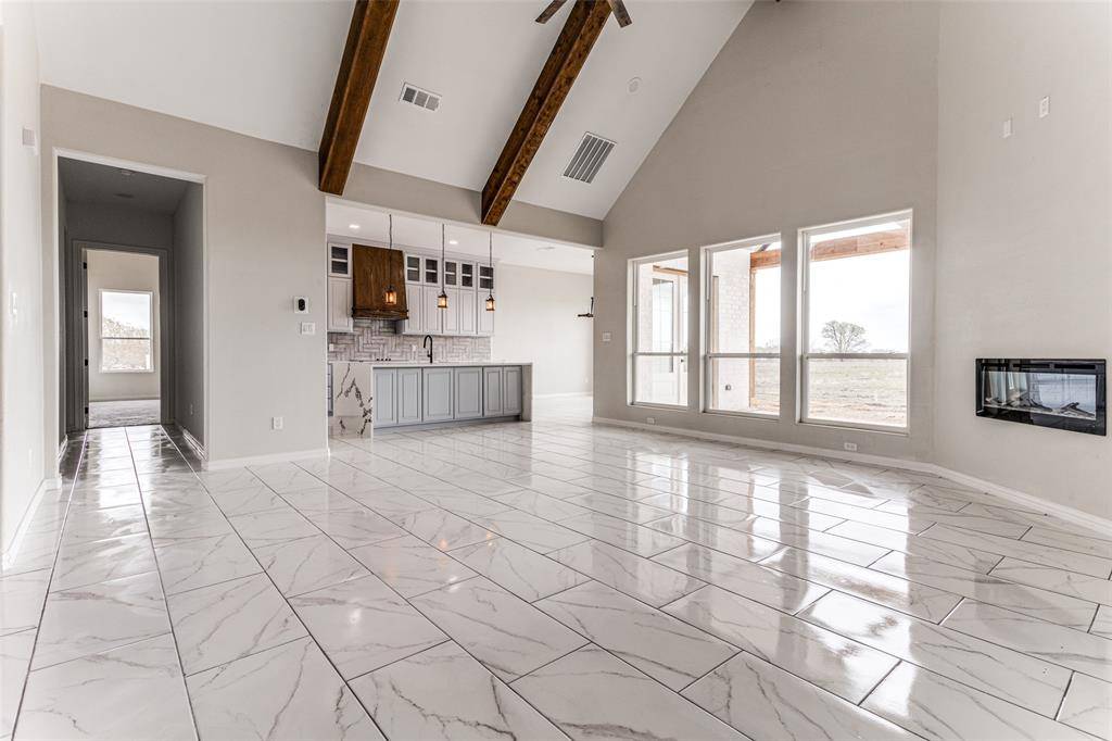 Waxahachie, TX 75165,980 E PECAN TREE Road