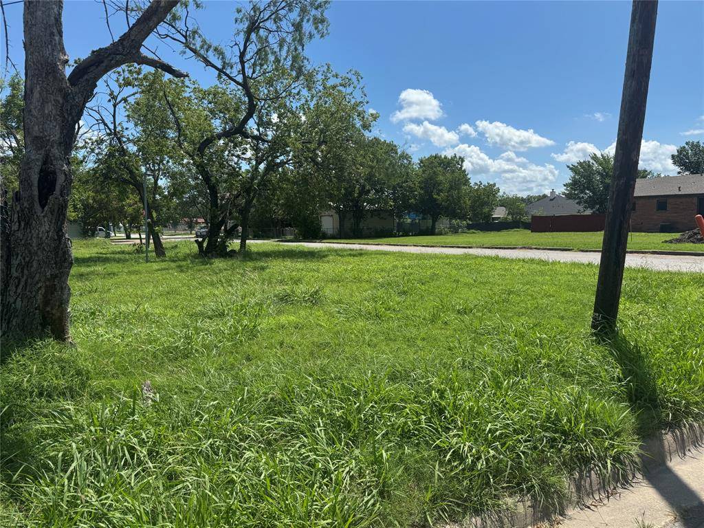1609 Marshall Street, Kaufman, TX 75142