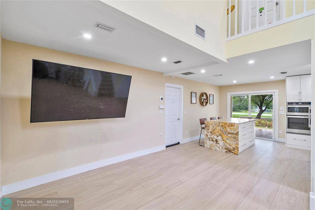 Boca Raton, FL 33498,Address not disclosed