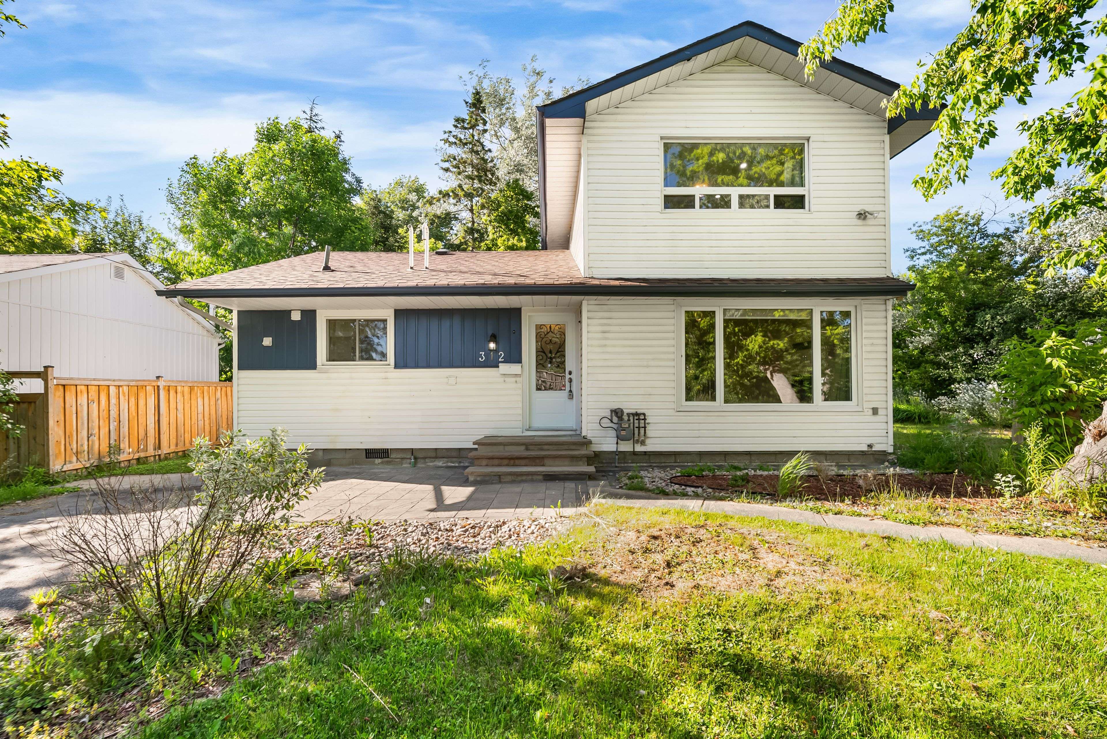Georgina, ON L4P 2Y8,312 Terrace DR