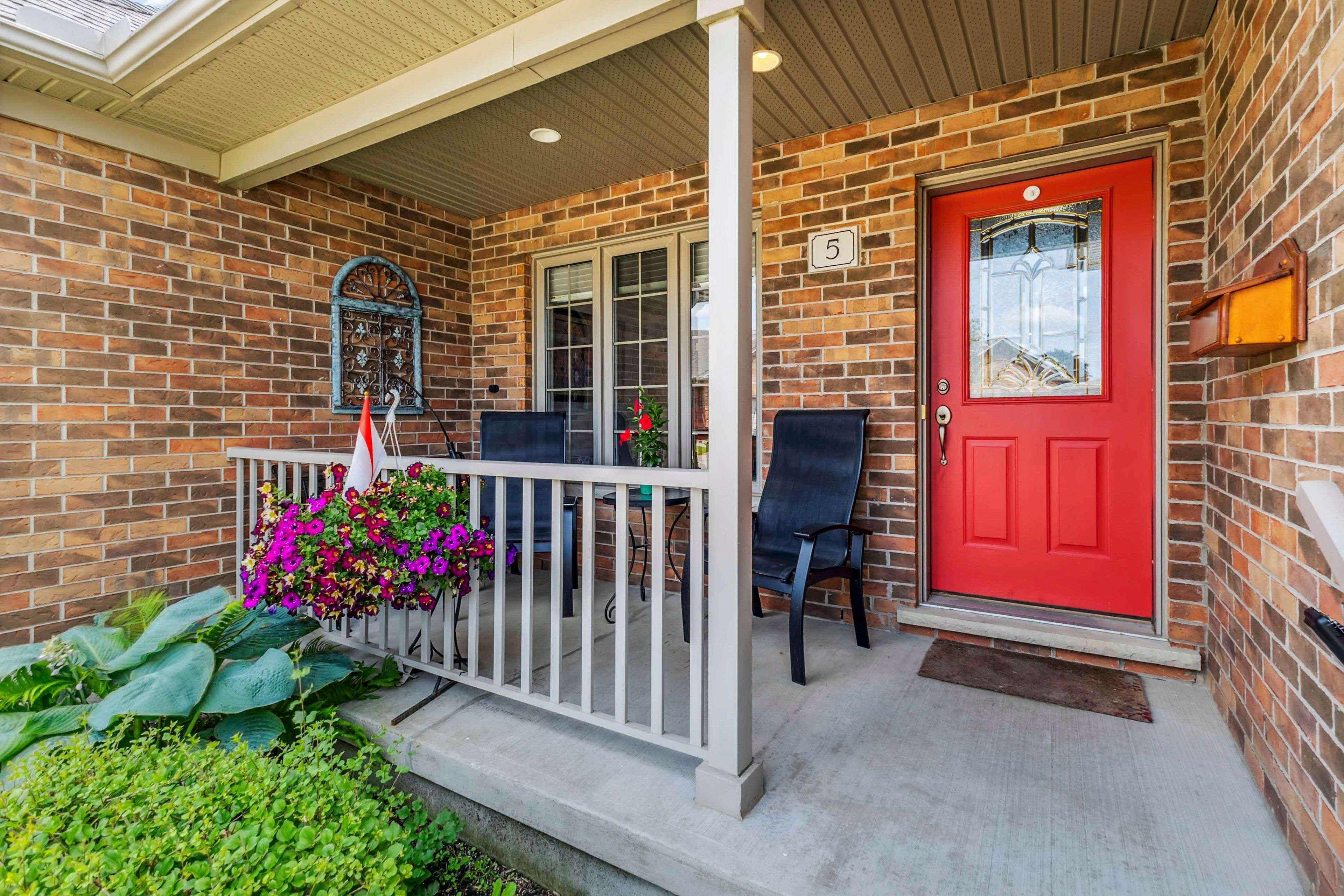 Thames Centre, ON N0L 1G3,5 FOXHOLLOW DR #5