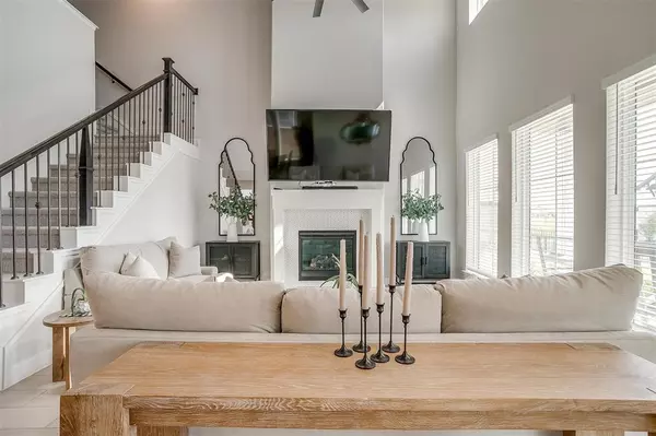 Fort Worth, TX 76008,2241 Offerande Drive