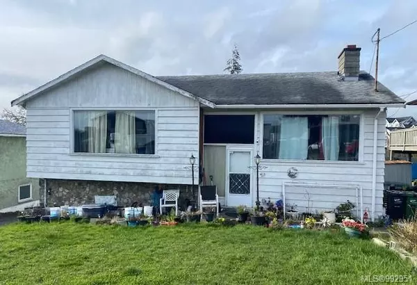 411-415-419 Burnside Rd, Victoria, BC V9A 1A9