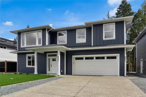 807 Stringer Way, Ladysmith, BC V9G 0A7