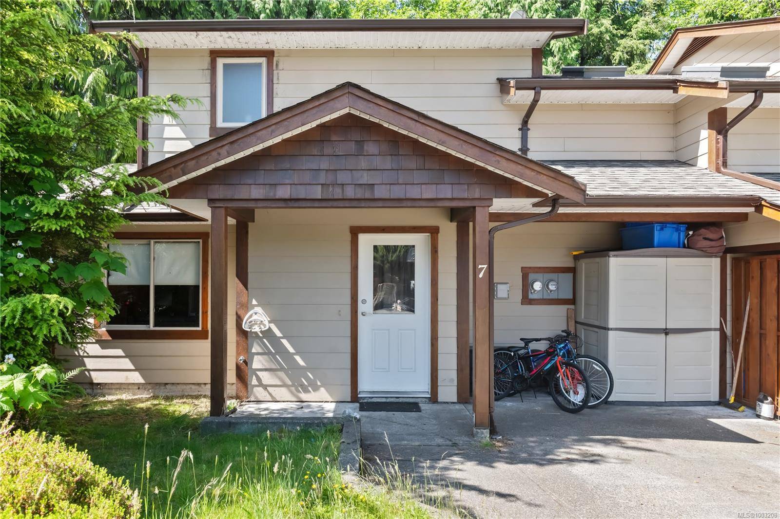 Ucluelet, BC V0R 3A0,1626 Holly Cres #7