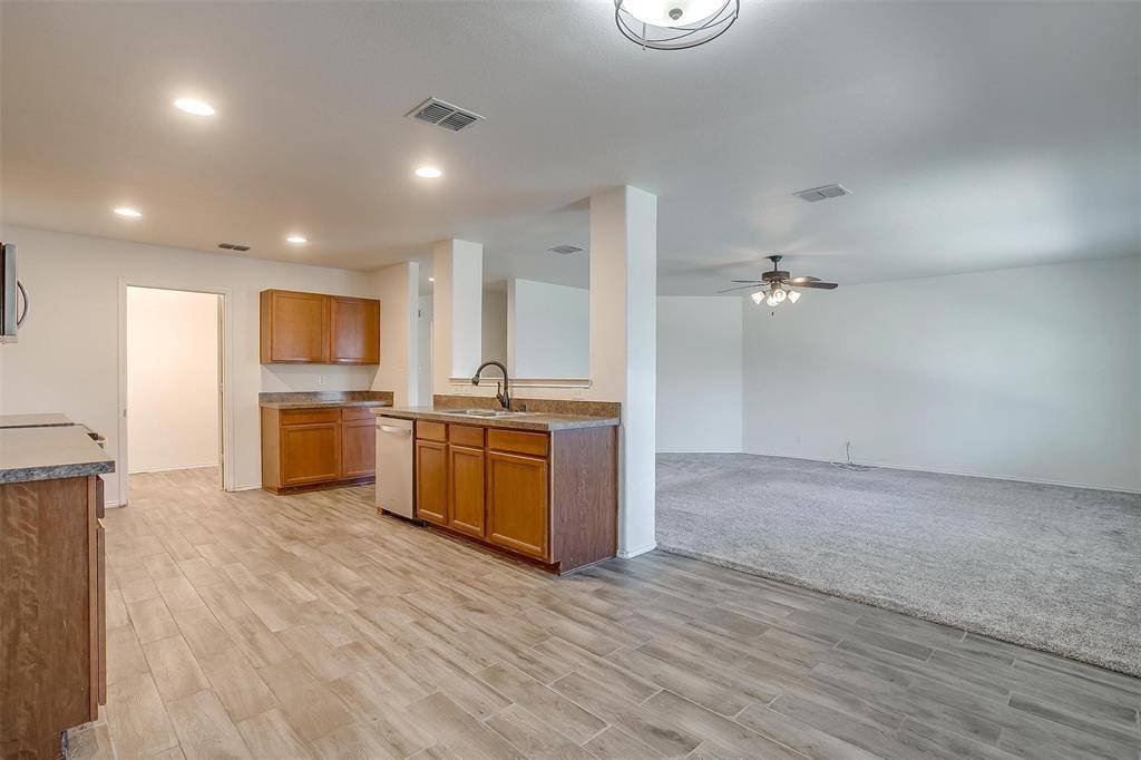 Fort Worth, TX 76179,5817 Mirror Ridge Drive