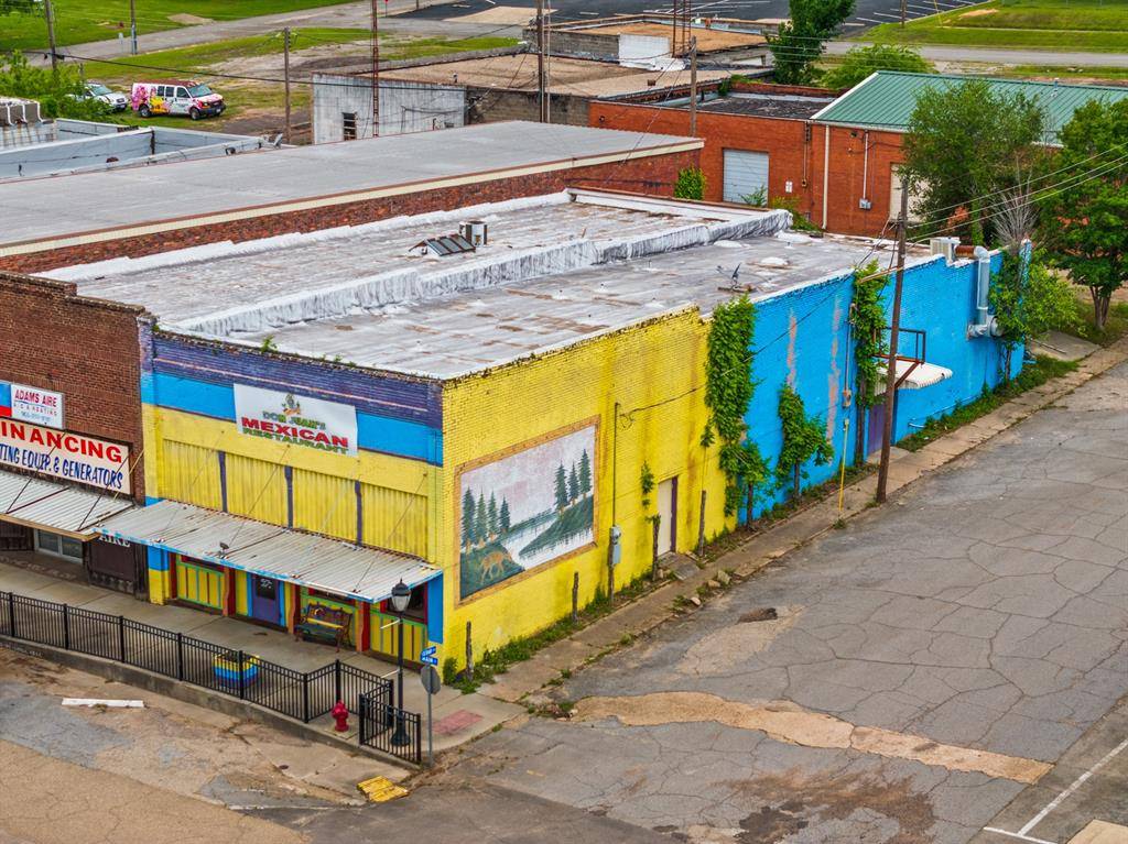 Naples, TX 75568,100 E MAIN