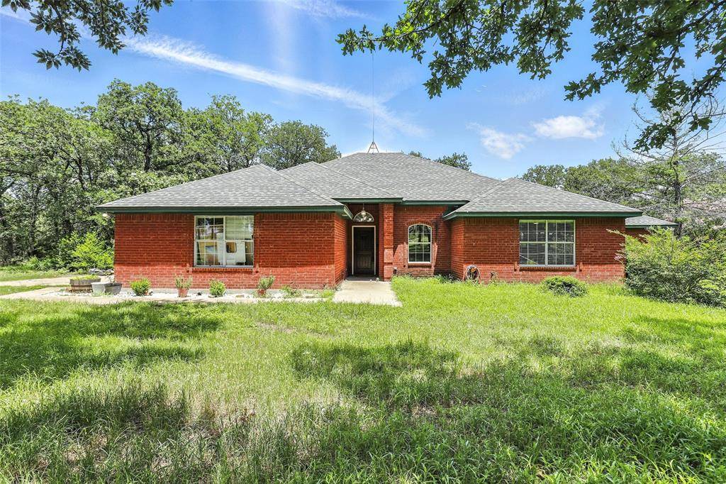 1643 Lacy Drive, Lipan, TX 76462
