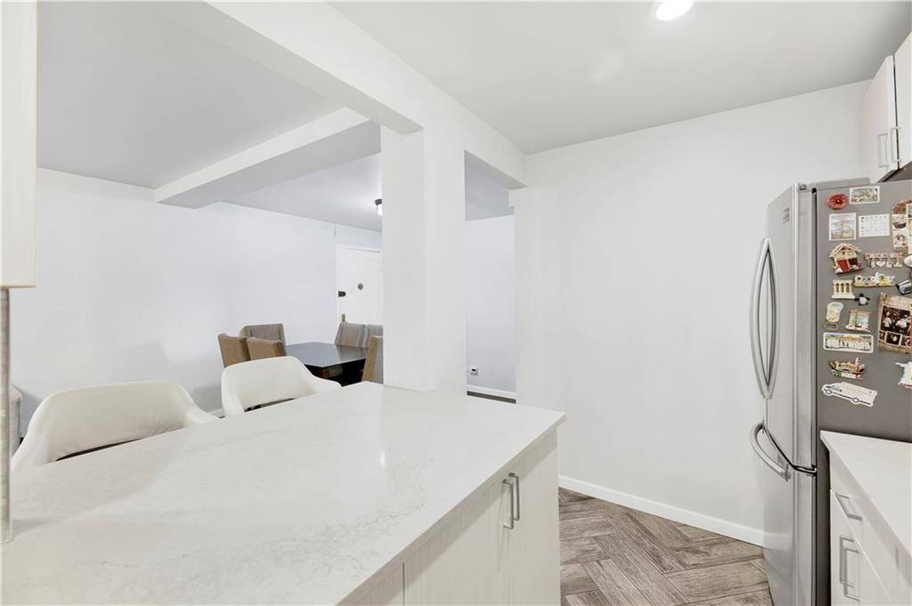 Brooklyn, NY 11235,3021 Avenue Z #1K