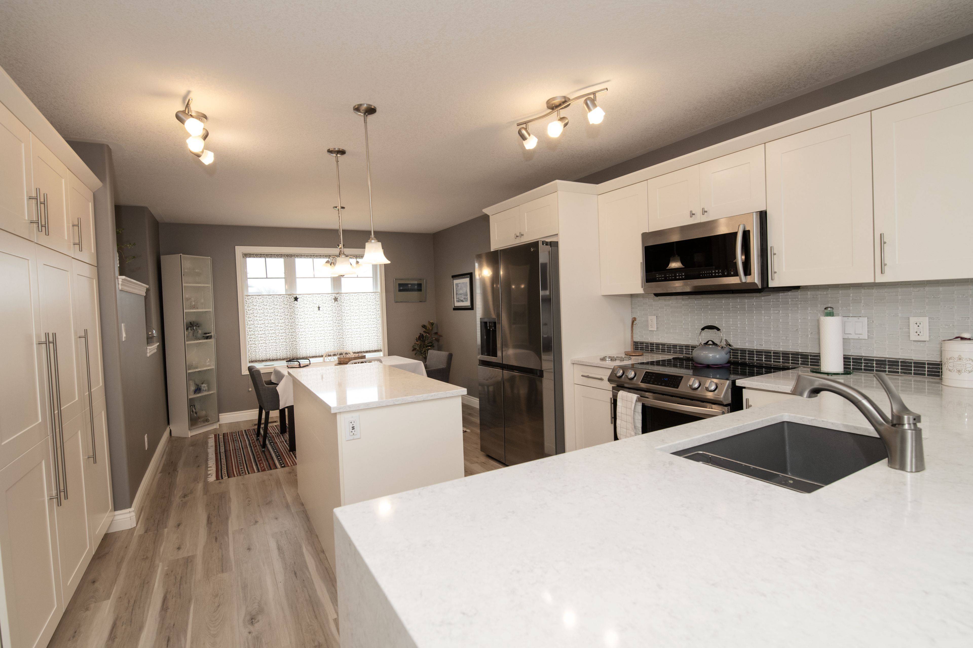 Belleville, ON K8P 0C5,28 Butternut CT